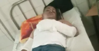 চাঁপাইনবাবগঞ্জে ডাকাতের দায়ের কোপে পুলিশ কর্মকর্তা গুরুতর আহত